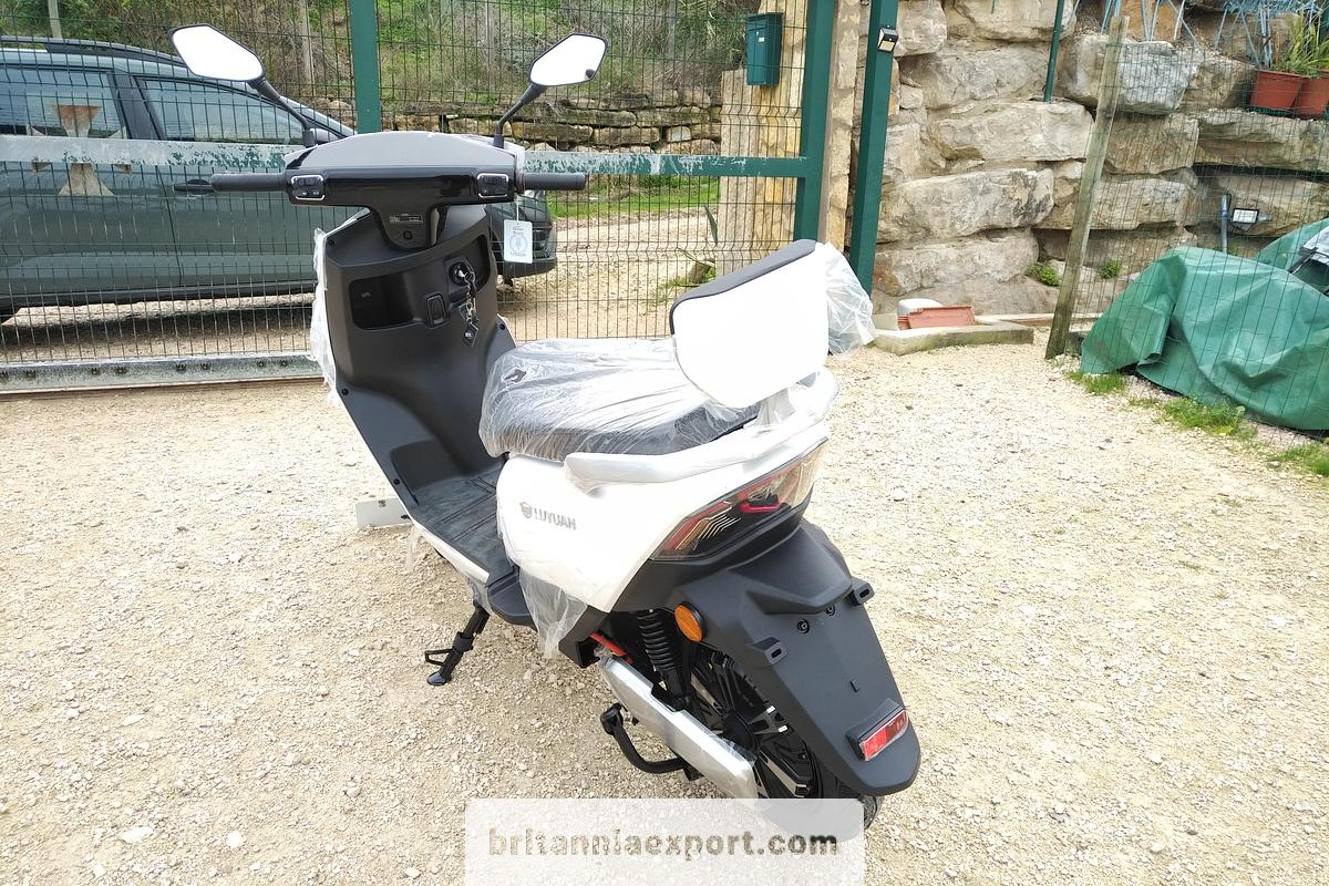 2026 Luyuan MKK Pro Max High Speed Electric Scooter