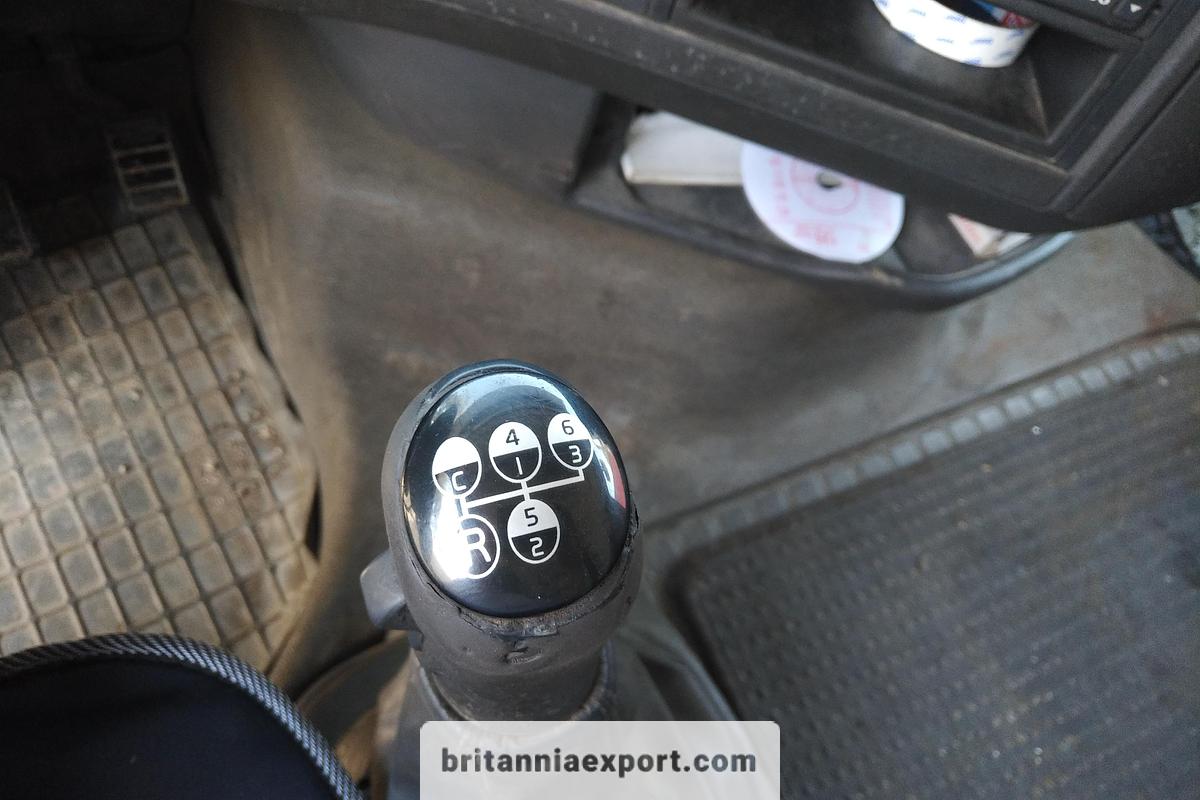 Used 2006 VOLVO FH 400 Euro 3 Manual Retarder Hydraulic Kit 4x2 Tractor Unit