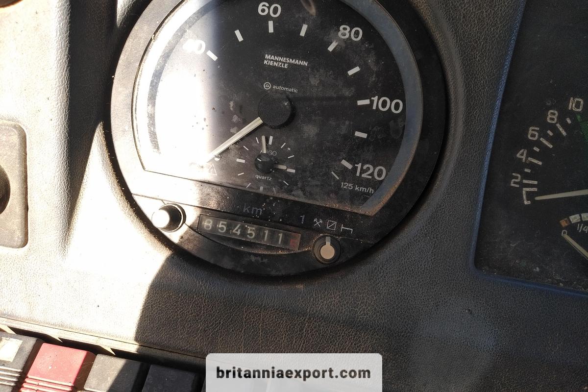 Used 1994 RENAULT R385 Major 4x2 Hub Reduction & Tipper Hydraulics Tractor Unit