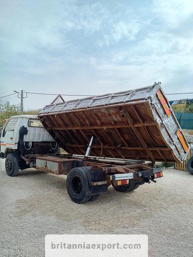 Used 1989 TOYOTA Dyna 300 14B 7.5 ton 3 way tipper