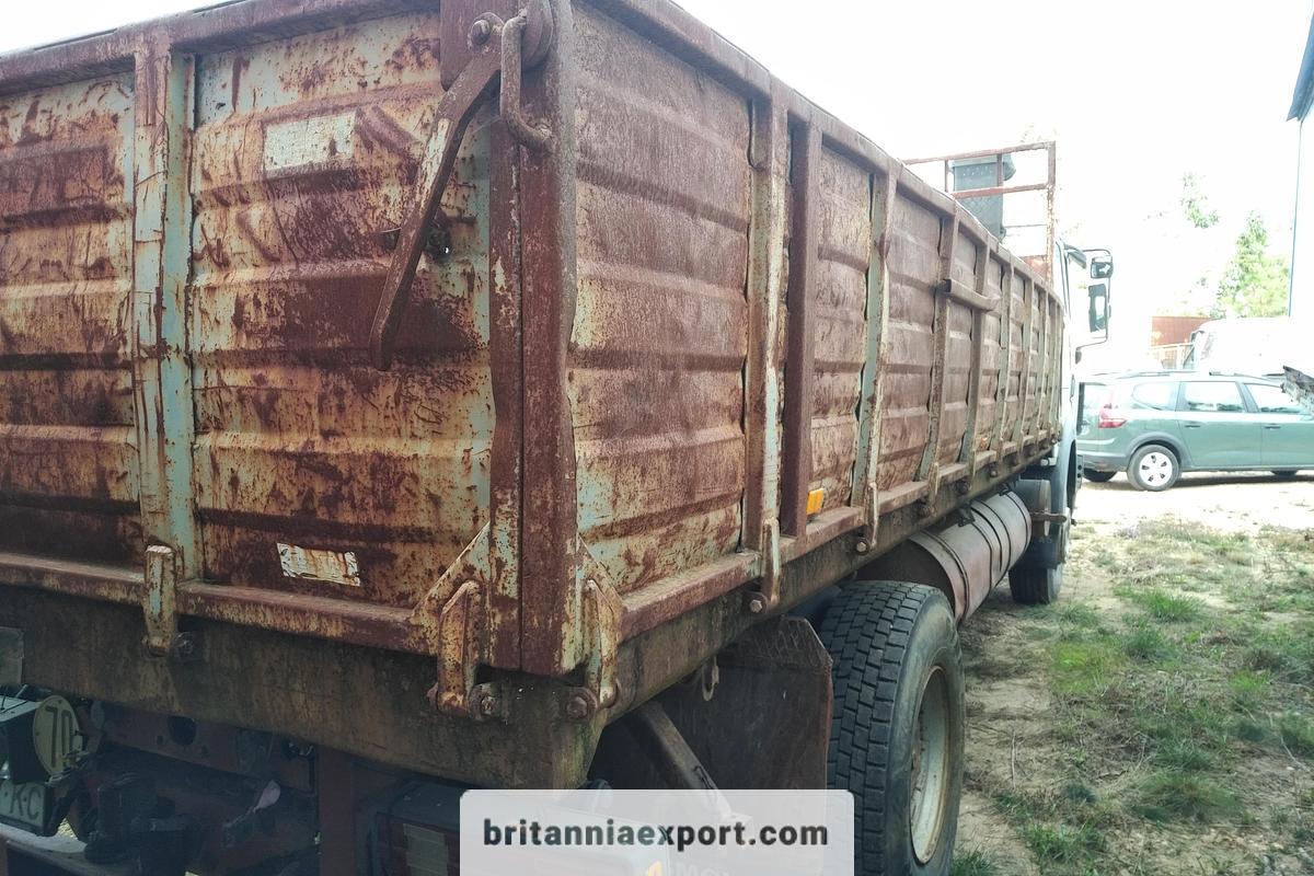 Used 1992 MERCEDES-BENZ SK 1850 V8 | Twin Turbo | EPS 3 Pedals | 18 Ton | Tipper