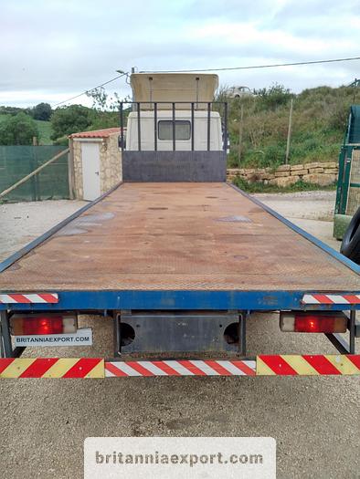 Used 1989 Scania P 93M 250 19 ton flatbed truck