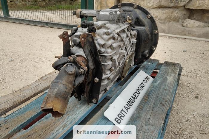 Used 2000 ZF Ecolite S5-42 5 speed manual gearbox.