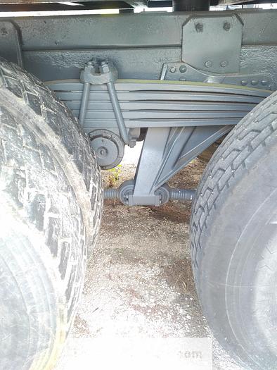 Used 1988 VOLVO F12 360 6X2 26 ton tipper.