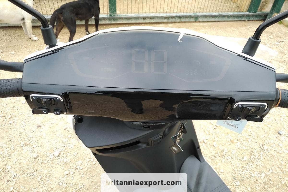 2026 Luyuan MKK Pro Max High Speed Electric Scooter