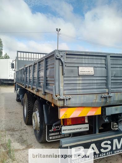 Used 1988 VOLVO F12 360 6X2 26 ton tipper.