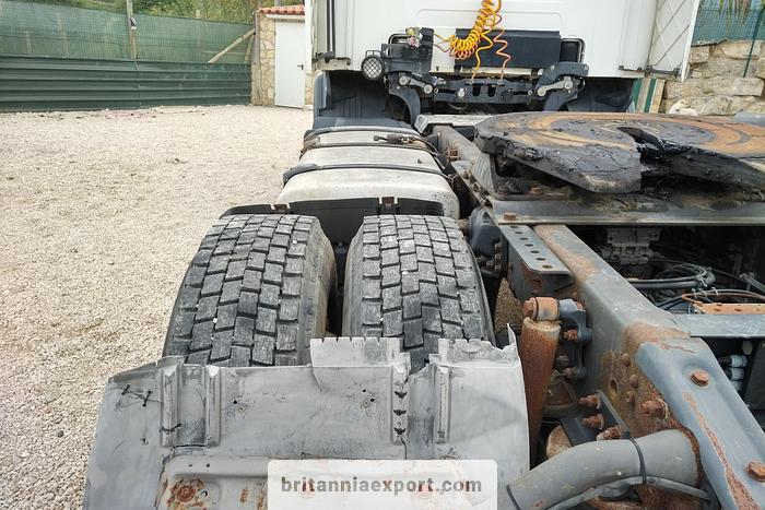 Used 2000 SCANIA P114 L 340 PDE CP19 manual tractor unit.