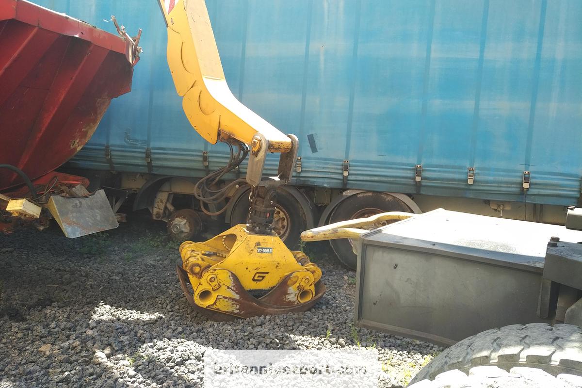 Used 2001 LIEBHERR  A924 Litronic Wheeled Excavator with Grab | Front Blade