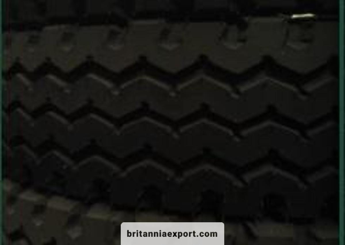 Refurbished 2026 Factory Retread 12.00R24 directional Truck Tyres Heavy-Duty Export Ready