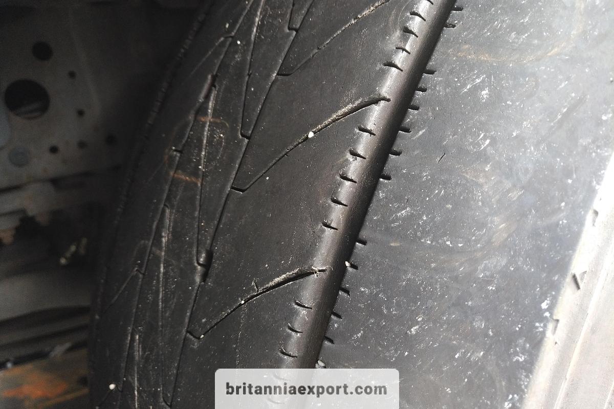 Used 2012 RENAULT Magnum 480 DXI | Automatic with Retarder | Volvo DXI13 Engine | Tractor Unit