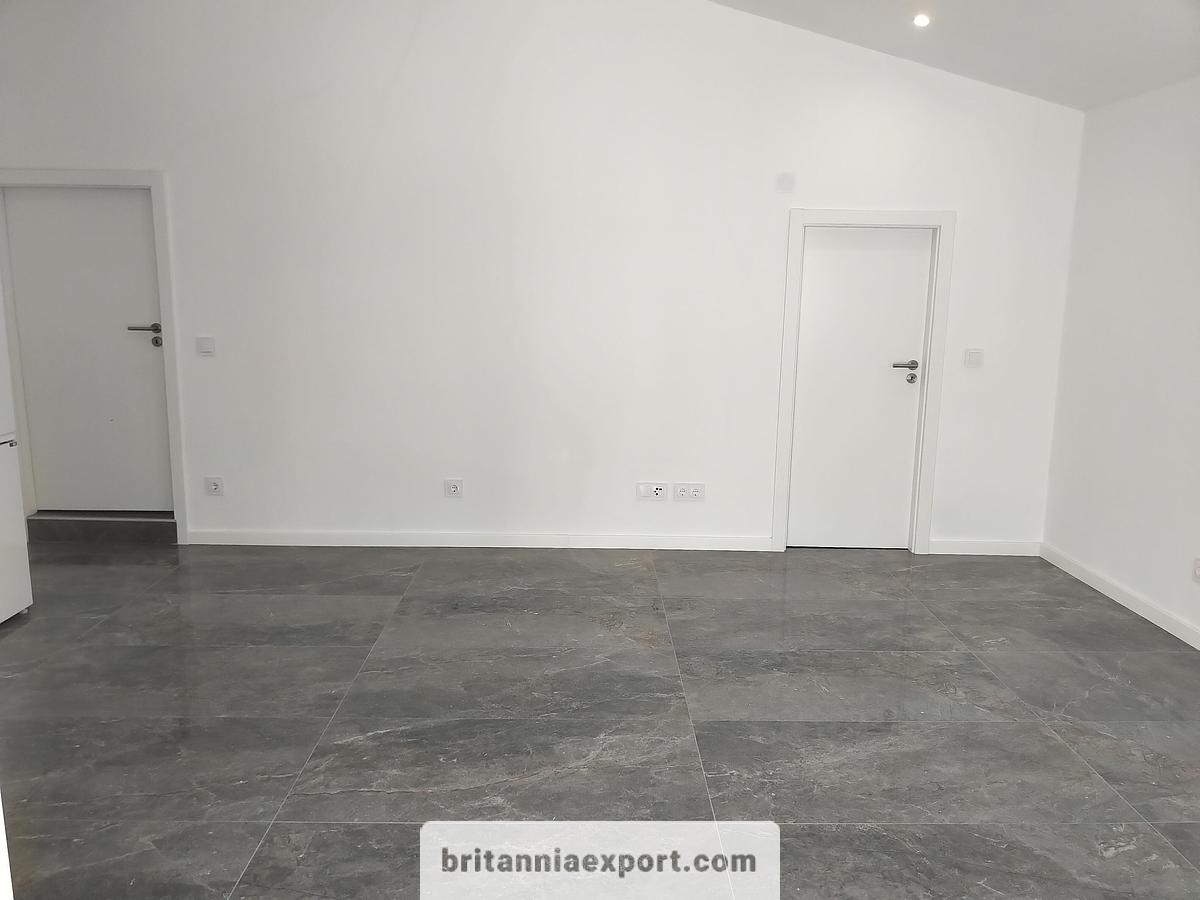 Refurbished 3 Bedroom Detached house to rent in Monte Godel | Mafra | Portugal.