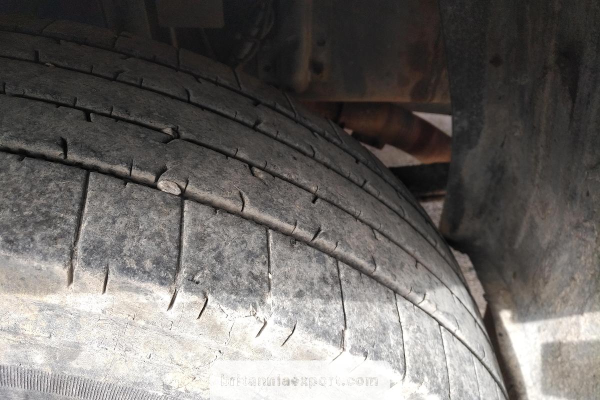 Used 1988 VOLVO FL619 | Turbo | 19 Ton | On Springs | Flatbed Truck