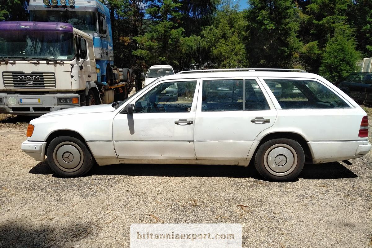 Used MERCEDES-BENZ W124 200 TD 2.0 Diesel 4 Cylinder Estate Car