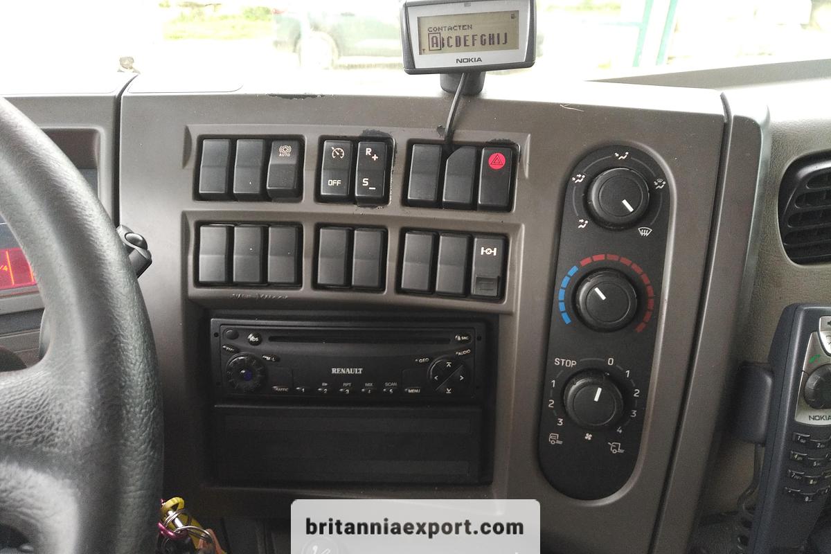 Used 2007 RENAULT Midlum 240 | Euro 4 | 12 Ton | Box Lorry With Tail Lift.