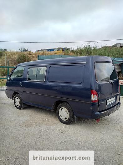 Used 1994 Hyundai H100 2.5 diesel 6 seats minibus.