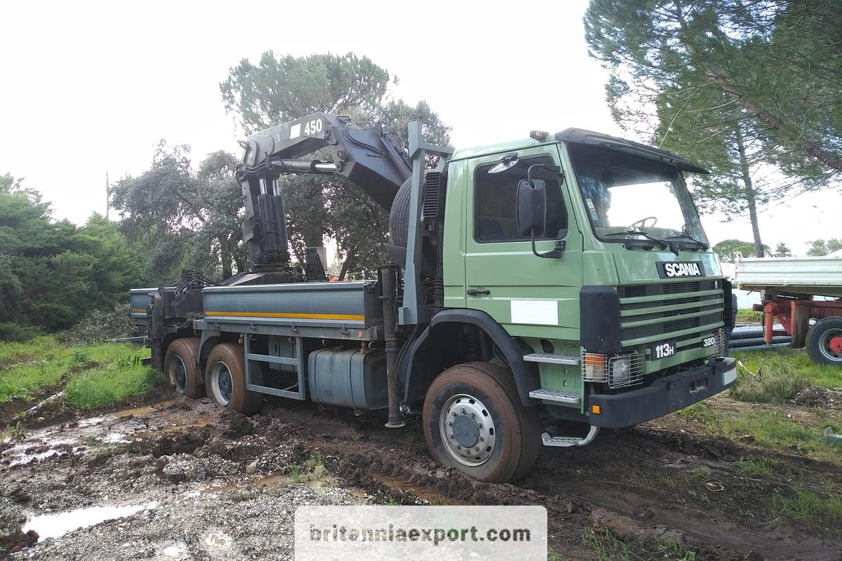 Used 1991 SCANIA P 113H 320 | 6x6 10 Tyres |  26 Ton | Truck with HIAB 450 Crane