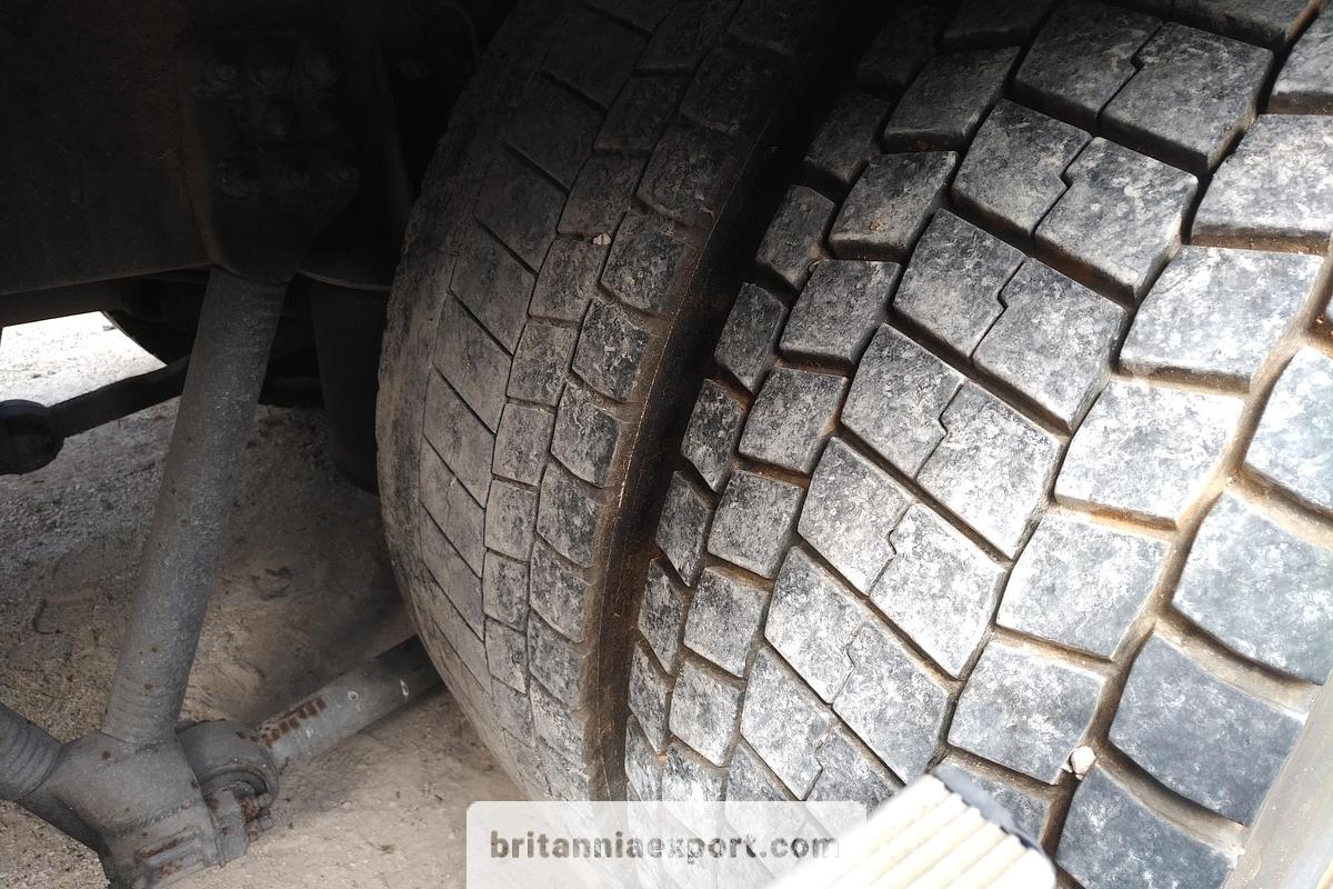 Used 1996 VOLVO FL7 260 | Intercooler | Manual Pump | 19 Ton | Flatbed Truck