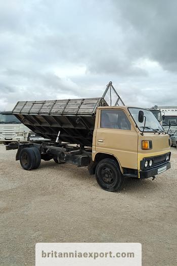 Used 1981 MITSUBISHI Canter FE110 2.7 diesel 5.5 ton tipper.