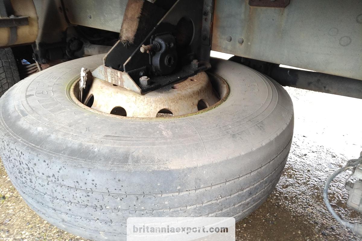 Used 1996 VOLVO FL10 320 | 8x2 12 Tyres | Euro 2 |  32 Ton Curtainsider Truck