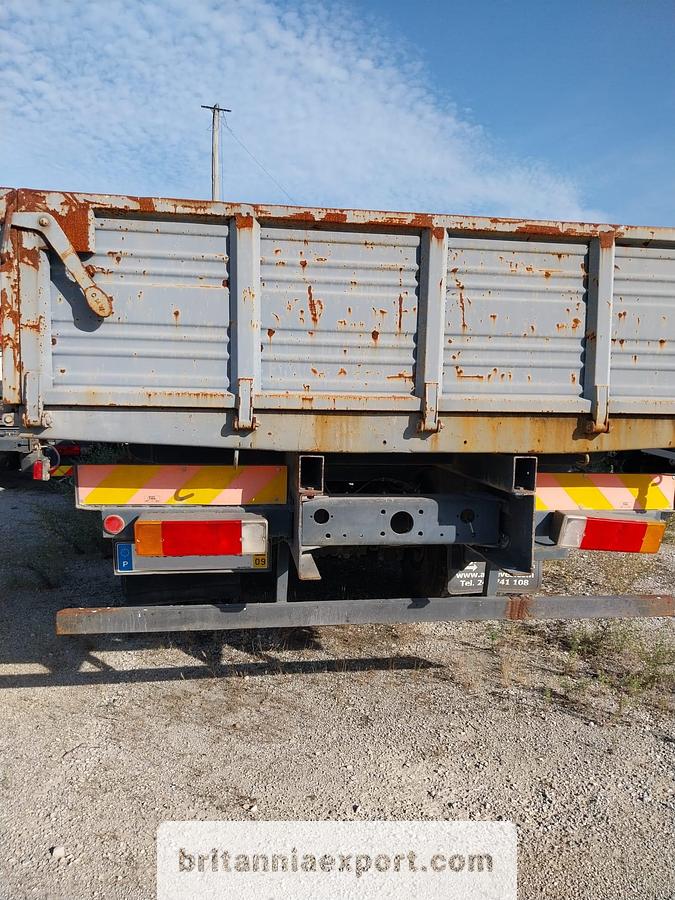 Used 1993 DAF 2700 ATI 6x4 26 Ton Sideways Tipper with HMF 820 Crane | Export Ready.