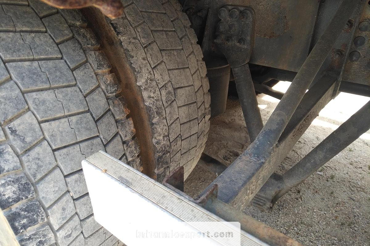 Used 1996 VOLVO FL7 260 | Intercooler | Manual Pump | 19 Ton | Flatbed Truck