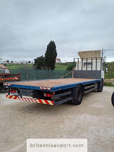 Used 1989 Scania P 93M 250 19 ton flatbed truck