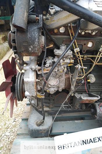 Used 2000 NISSAN B4.40 4.0 diesel engine for Nissan Atleon truck.