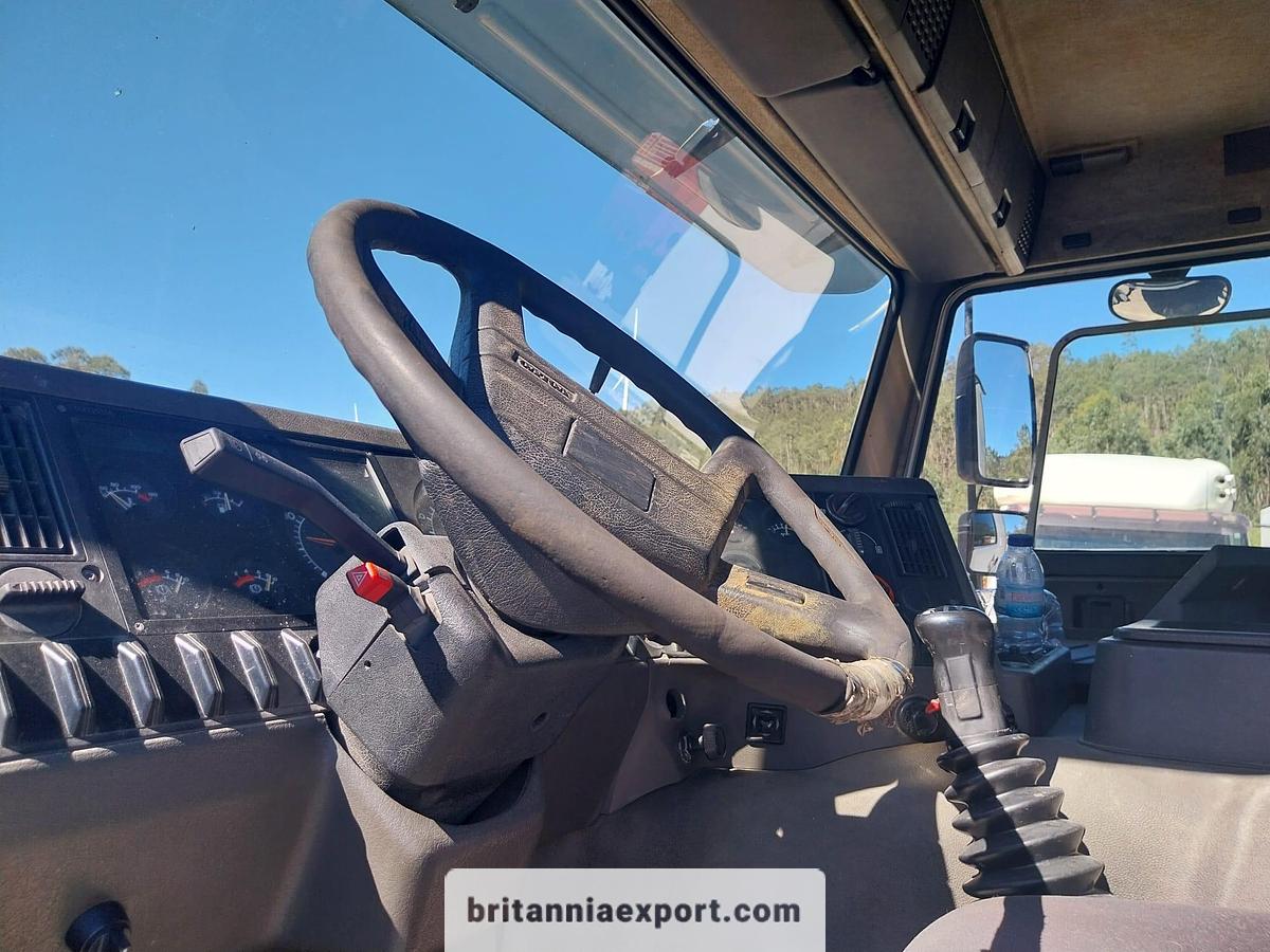 Used 1996 VOLVO FL7 260 Intercooler 19 Ton Flatbed Truck