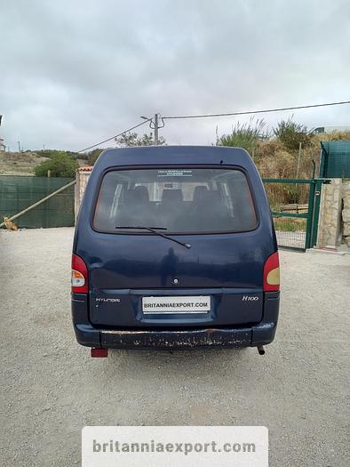Used 1994 Hyundai H100 2.5 diesel 6 seats minibus.
