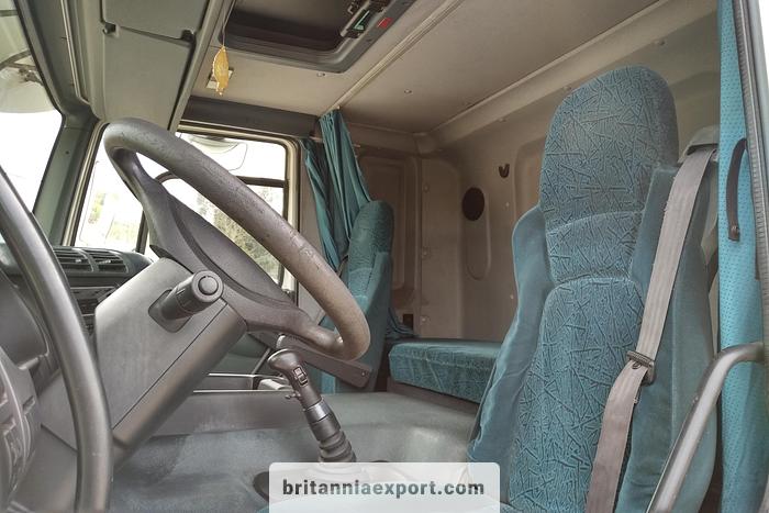 Used 2006 DAF CF 75 310 ZF 16 manual Euro 3 chassis cab truck.