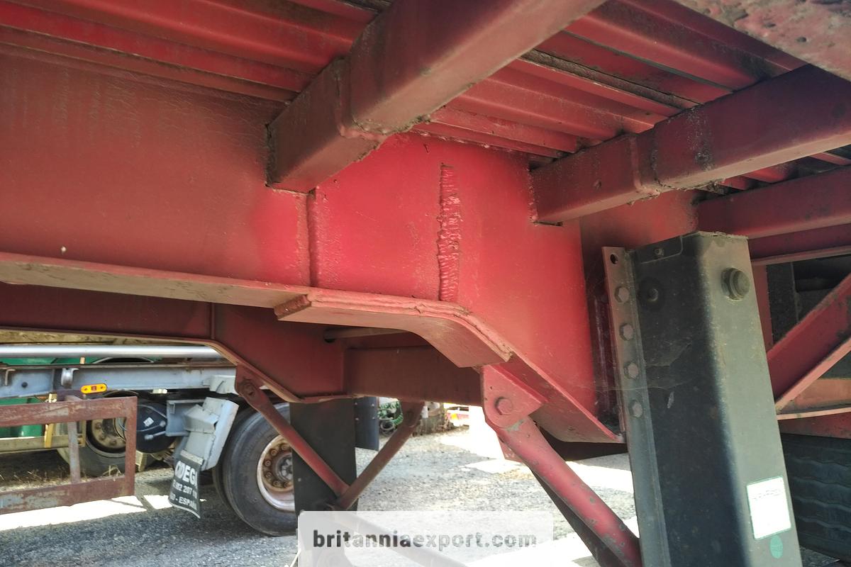 Used 1991 Trouillet  ST3340 Heavy Duty Flatbed Semi-Trailer Container Twist Locks 33500 Kg GVW
