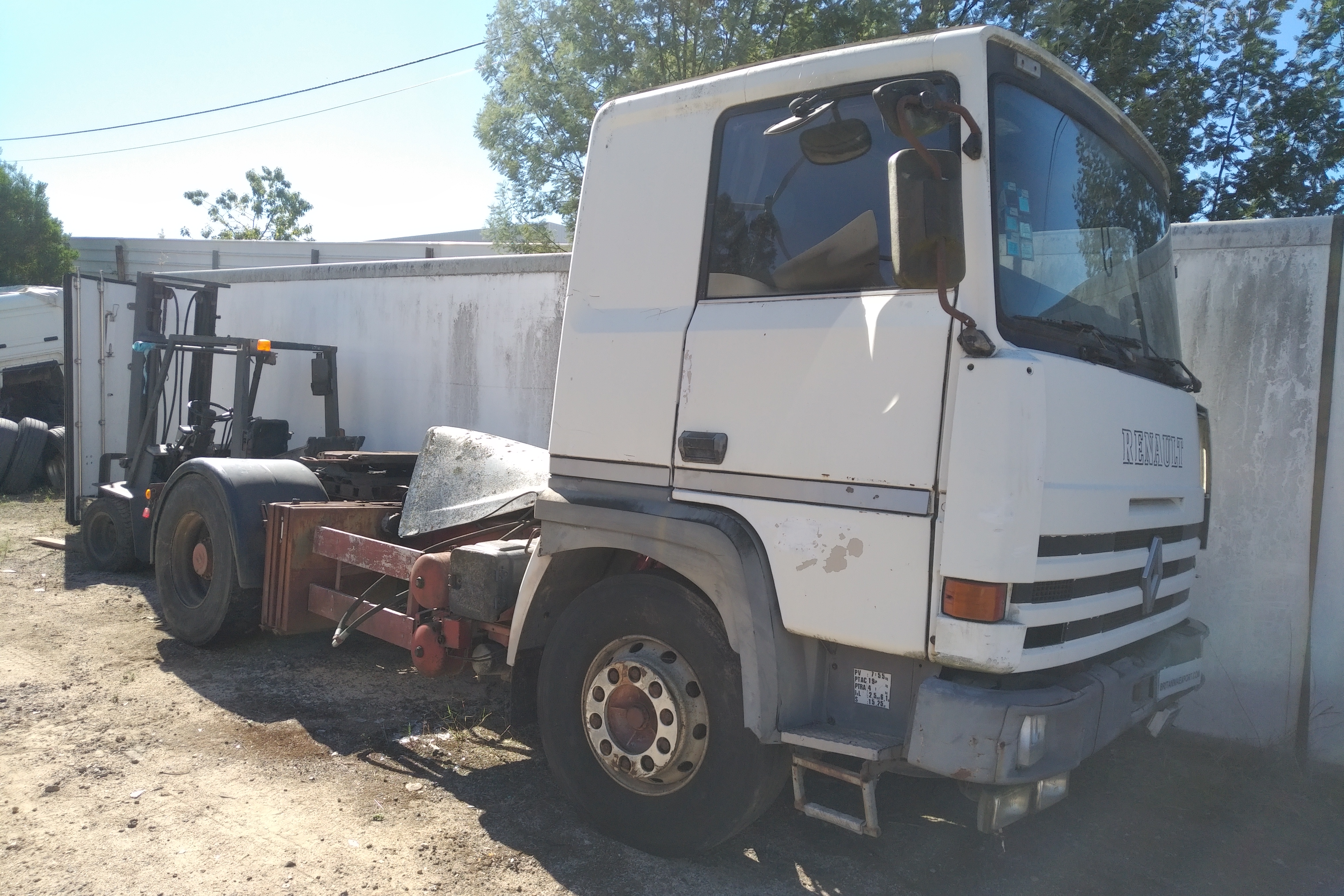 Used 1994 RENAULT R385 Major 4x2 Hub Reduction & Tipper Hydraulics Tractor Unit