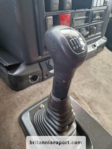 Used 1998 IVECO Eurotech 440E38 Euro 2 tractor unit.
