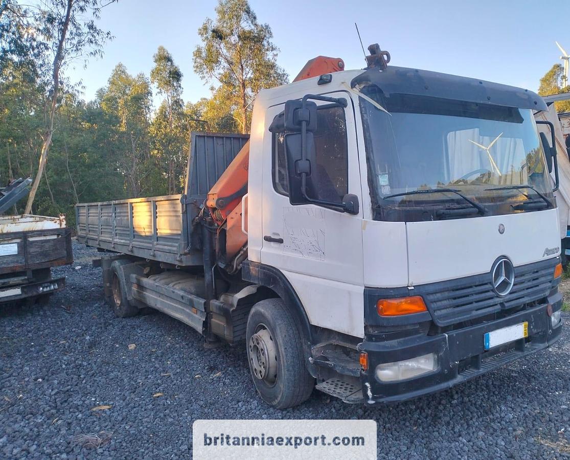 Used 2003 MERCEDES-BENZ Atego 1528 | 15 Ton | 3 Way Tipper | with Palfinger PK7501 5.7 Ton Crane