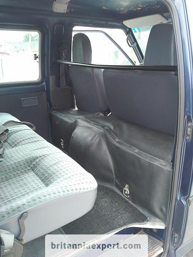 Used 1994 Hyundai H100 2.5 diesel 6 seats minibus.