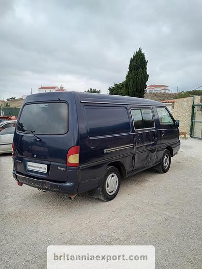 Used 1994 Hyundai H100 2.5 diesel 6 seats minibus.