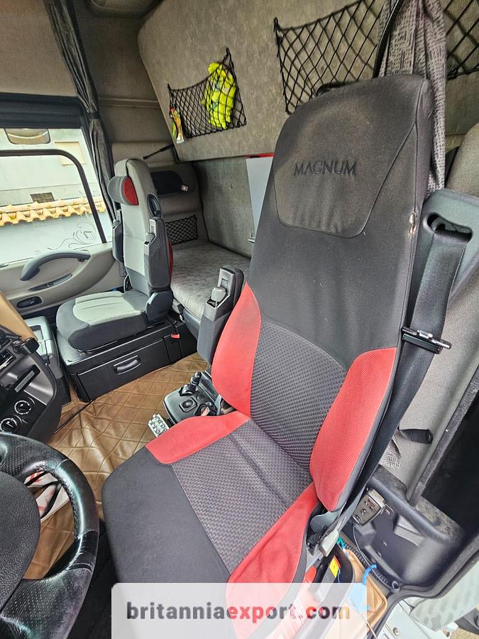 Used 2012 RENAULT Magnum 480 DXI | Automatic with Retarder | Volvo DXI13 Engine | Tractor Unit