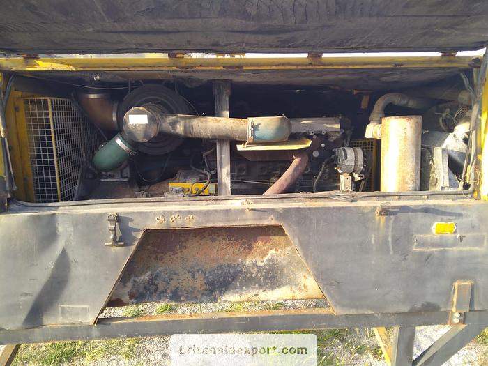 Used 1994 Compair Holman  400-125 13.5 bar air compressor.