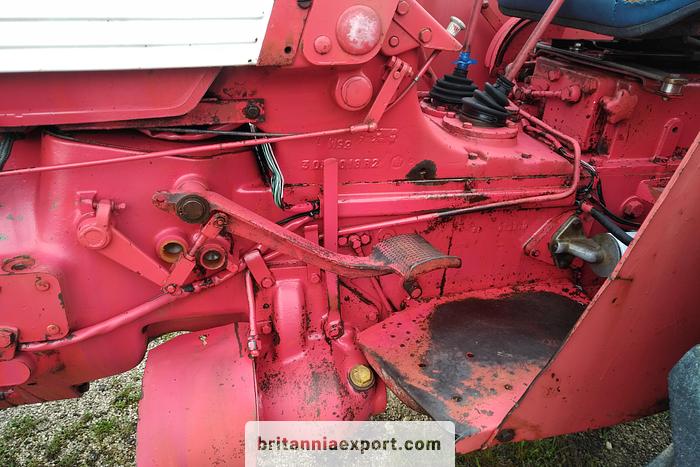 Used 1966 McCormick International 523 farm tractor