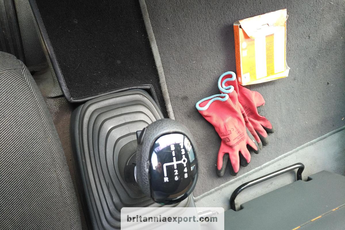 Used 2002 MAN TGA 26.360 | 6x2 | Curtainsider Truck |  with Tail Lift