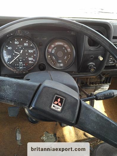 Used 1981 MITSUBISHI Canter FE110 2.7 diesel 5.5 ton tipper.