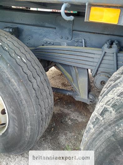 Used 1988 VOLVO F12 360 6X2 26 ton tipper.