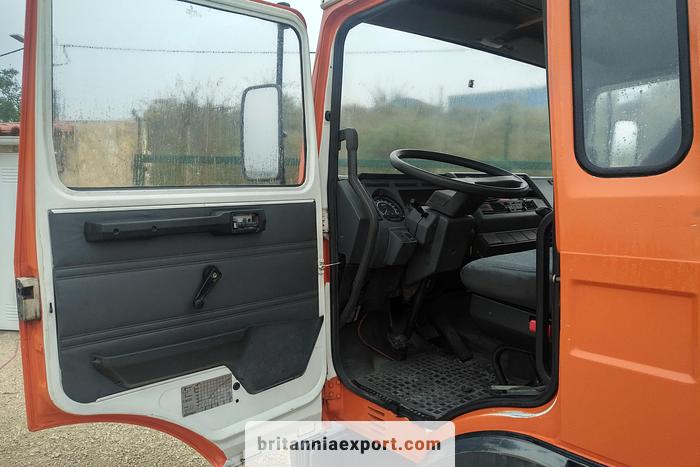 Used 1992 RENAULT Midliner S120 Turbo ZF manual 7.7 ton chassis cab truck.