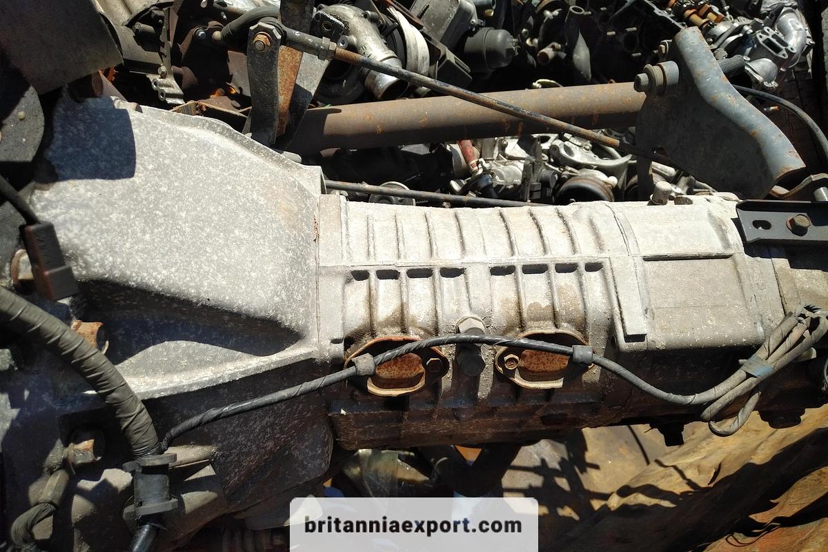 Used 1993 MAZDA E2200 2.2 Diesel Engine with 5 Speed Manual Gearbox Complete
