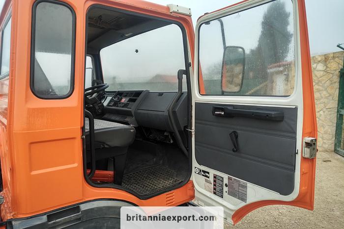 Used 1992 RENAULT Midliner S120 Turbo ZF manual 7.7 ton chassis cab truck.