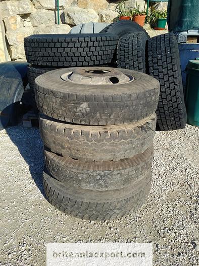 Used Toyota 5 x used 7.50 - 16 LT tyres on 6 studs rims