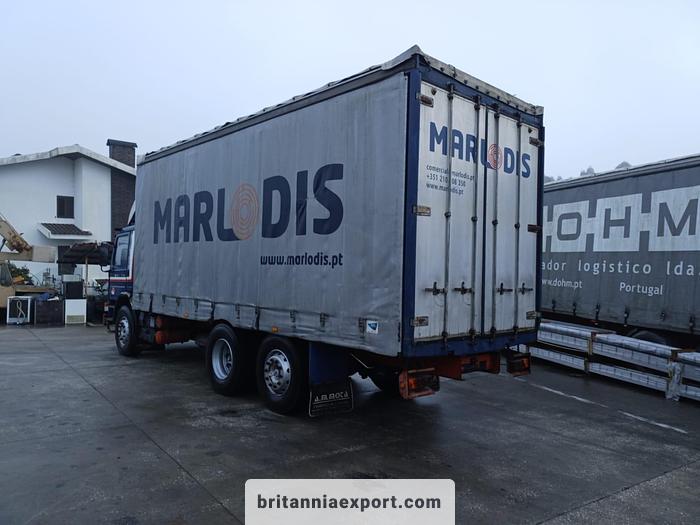 Used 1993 SCANIA P 93M 250 6X2 8 tyres 26 ton curtainsider truck
