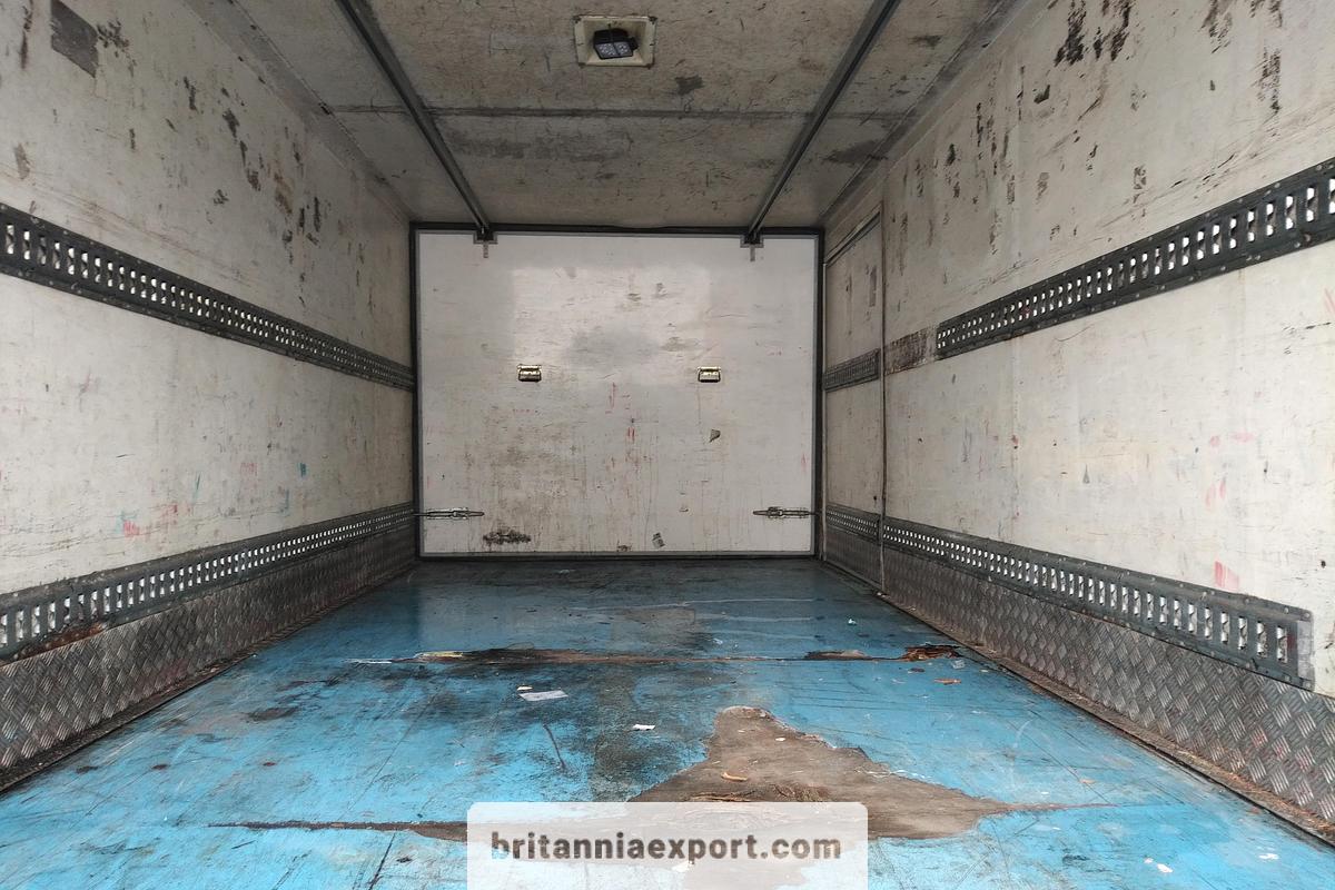 Used 1993 VOLVO FL614 210 Turbo Intercooler | 14 Ton | Manual Pump | Isothermic Box Truck