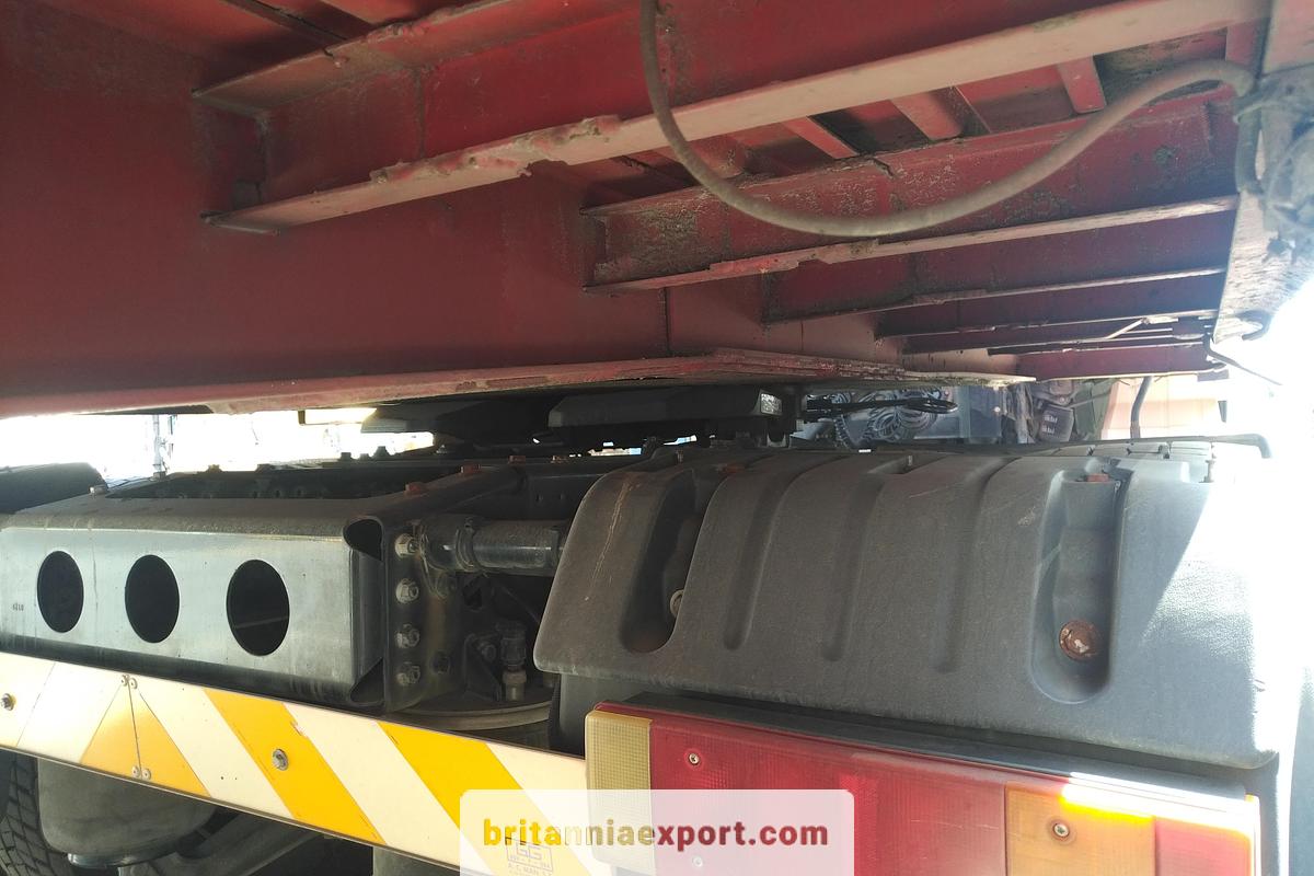Used 1991 Trouillet  ST3340 Heavy Duty Flatbed Semi-Trailer Container Twist Locks 33500 Kg GVW