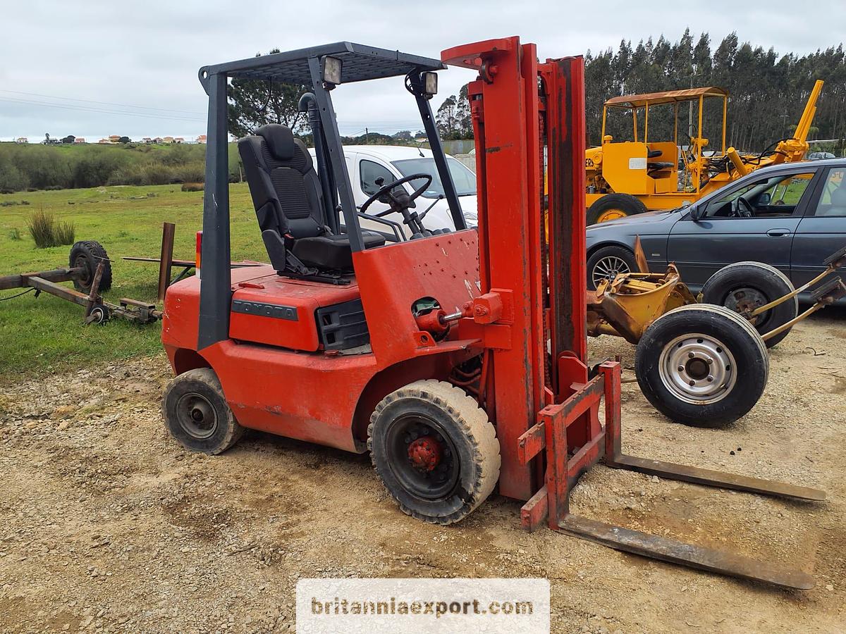 Used 1985 TOYOTA 02-2 FD25 2.5 Ton Diesel Forklift